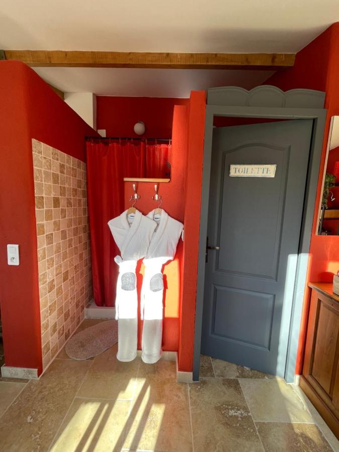 オルゴン Mas De La Butte Blanche Bed & Breakfast エクステリア 写真